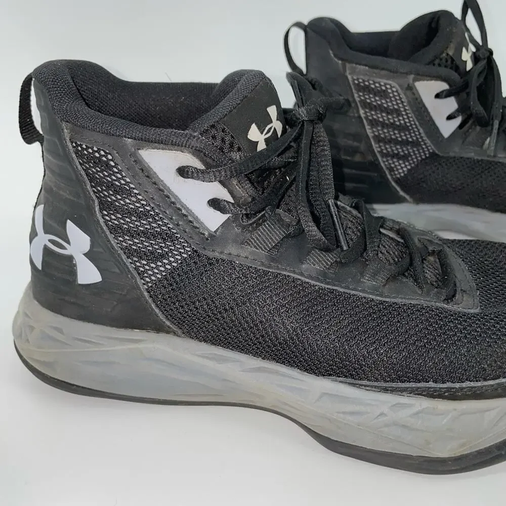 Under Armour‎ High Top Sneaker Black Grey Youth 5 Lace Up Basketball Shoe